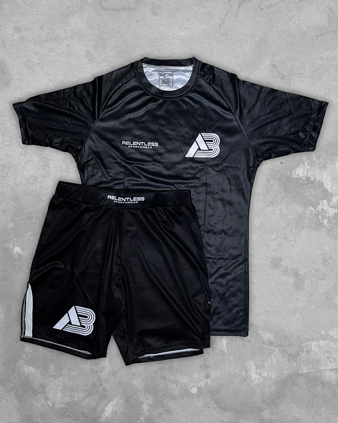 Custom Relentless MMA kit